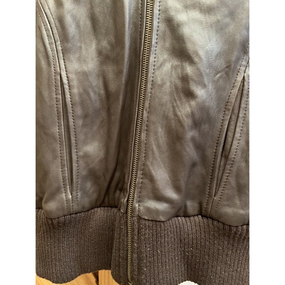 EMU Australia 100% Sheepskin Brown Leather Vest Size SMALL - Picture 5 of 16